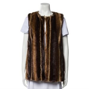 Betsey Johnson faux fur brown vest! EUC